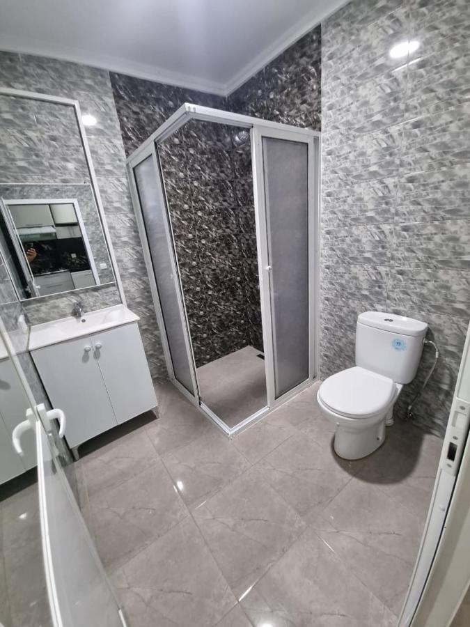 Comfors Appartements 2 프니데크 외부 사진